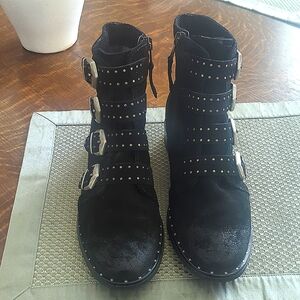 Leather Ankle Boots size 38 (7 1/2)